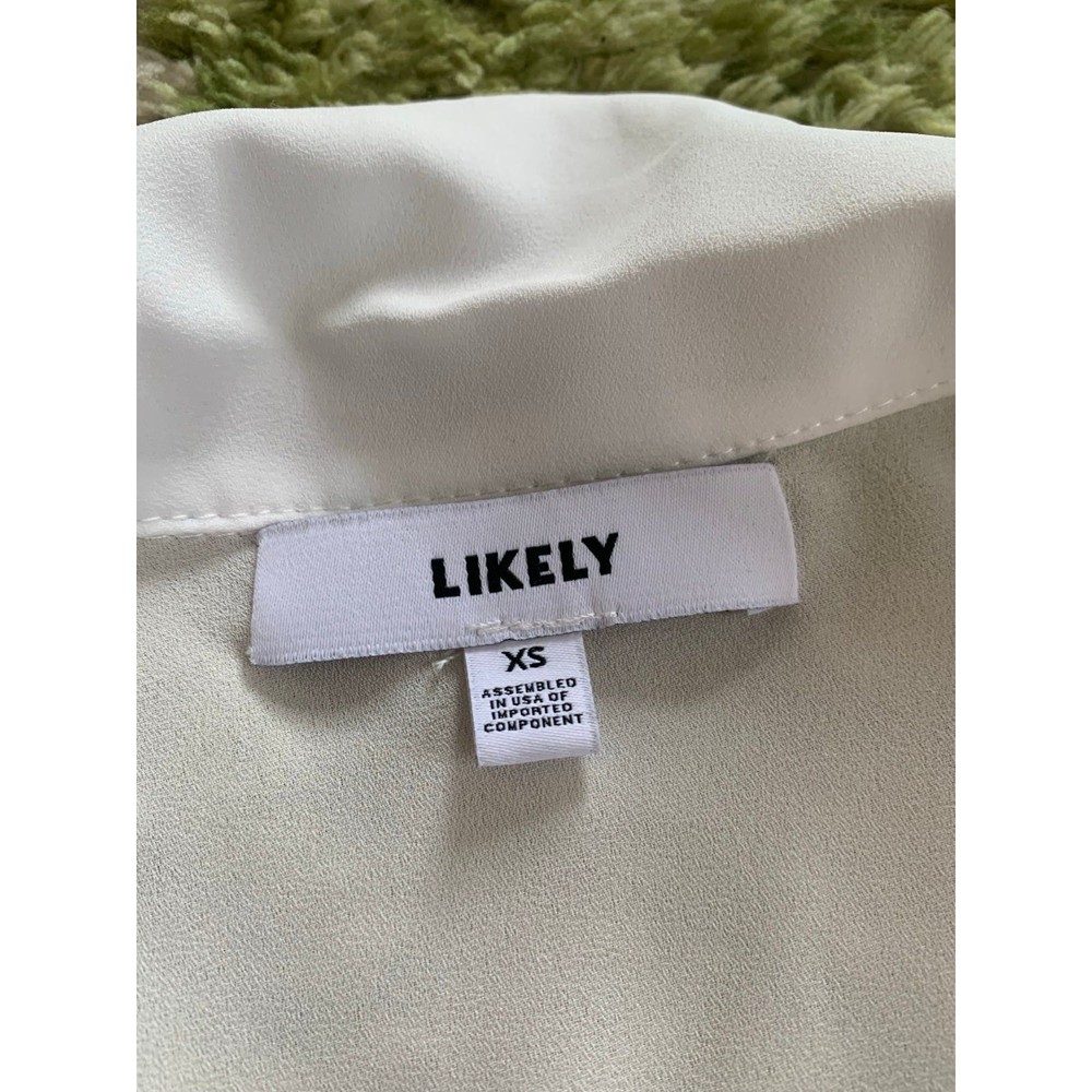 Likely half tuck blouse - Picture 11 of 12